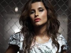 nelly furtado foto.jpg